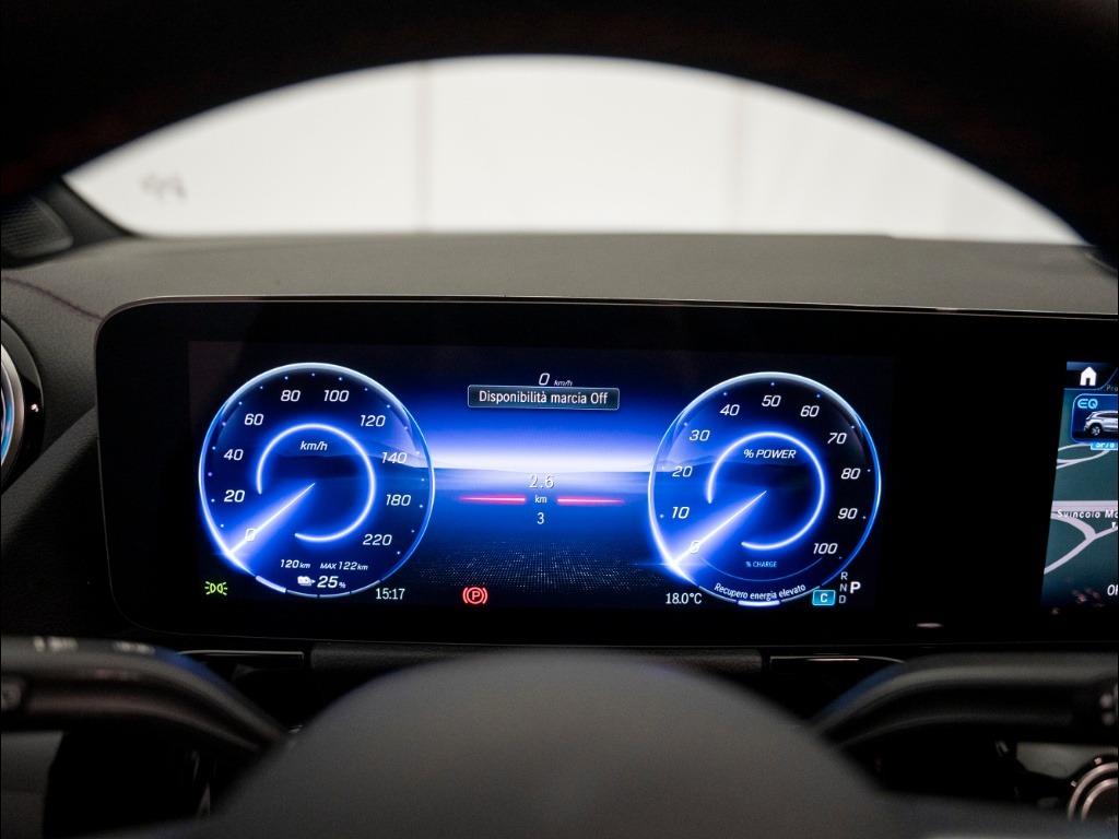EQA 300 AMG Line Advanced 4matic - Certified