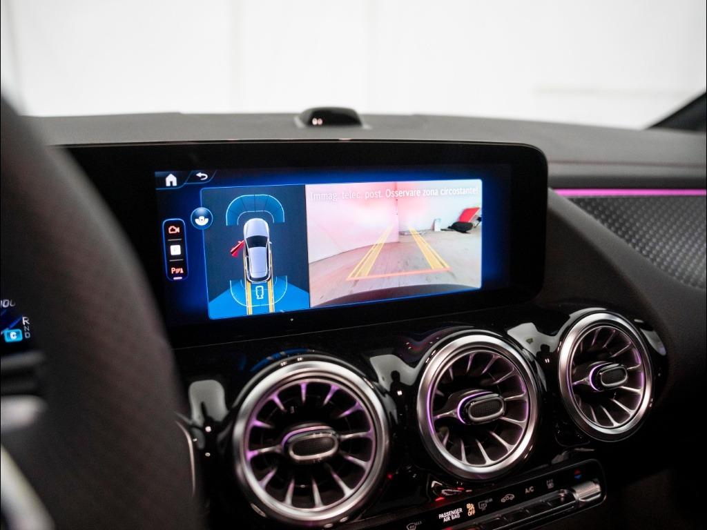 EQA 300 AMG Line Advanced 4matic - Certified
