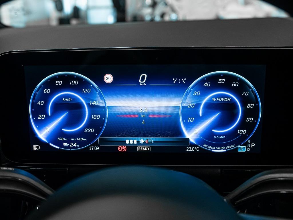 EQA 250+ AMG Line Advanced - Certified