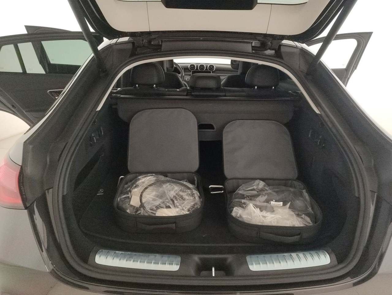 GLC Coupe 300 de phev AMG Line Premium 4matic auto - Certified