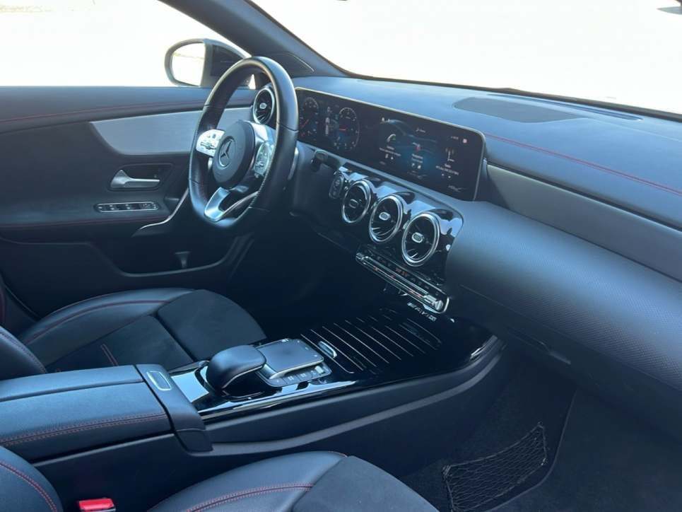 CLA Shooting Brake 200 d Premium auto - Certified