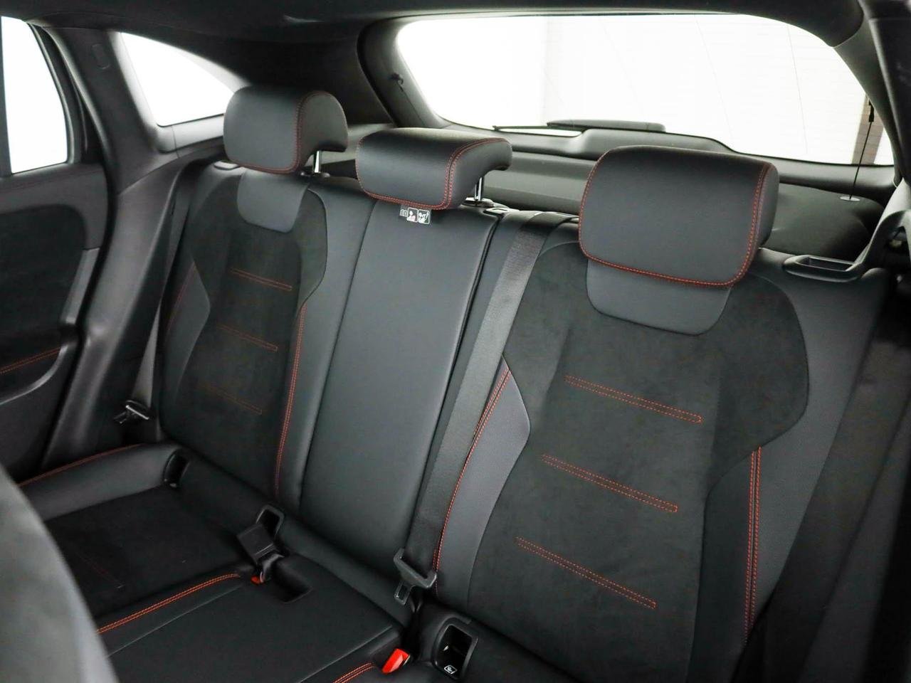 GLA 180 d Premium auto - Certified