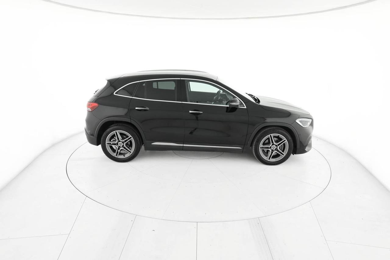 GLA 180 d Premium auto - Certified