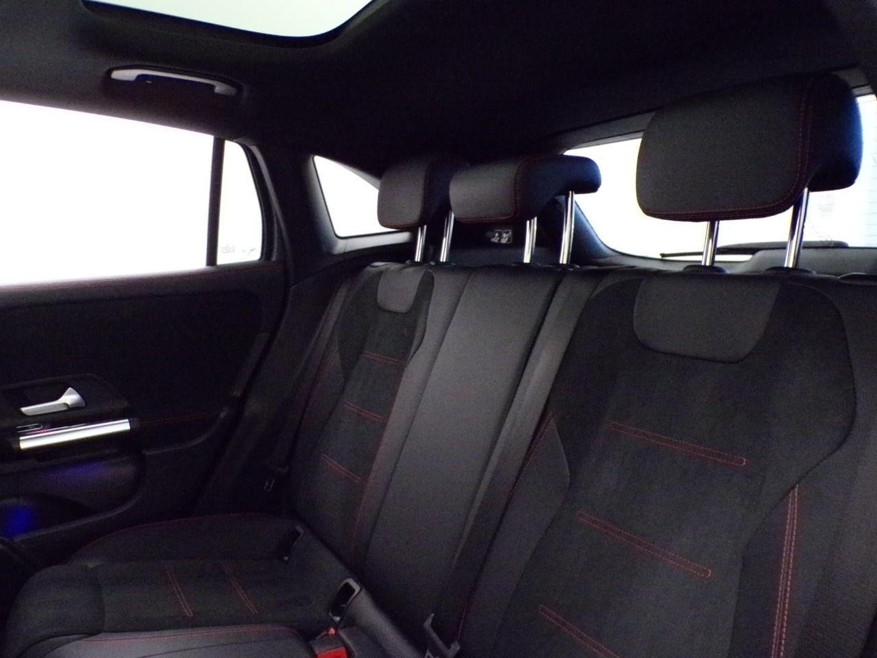 GLA 200 d Premium 4matic auto - Certified