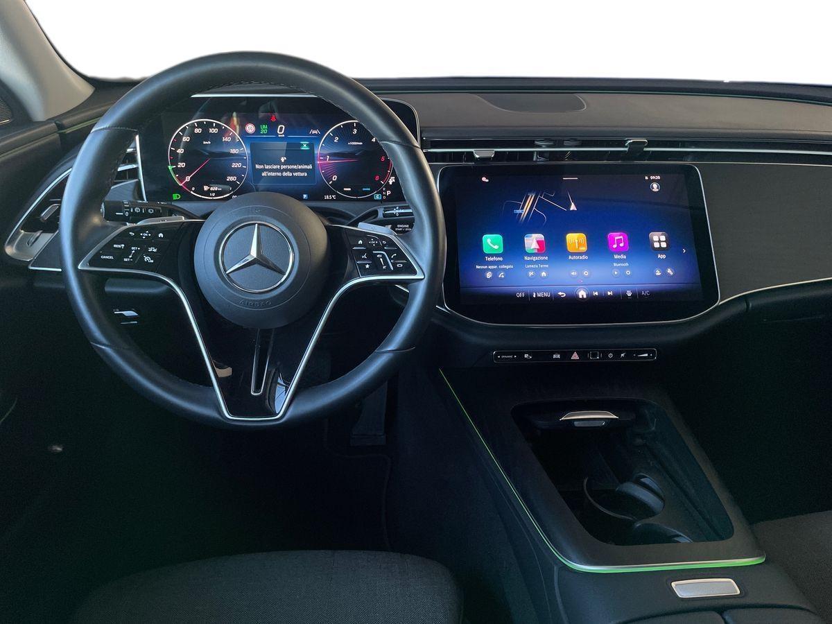 E SW 200 d Advanced auto - Certified