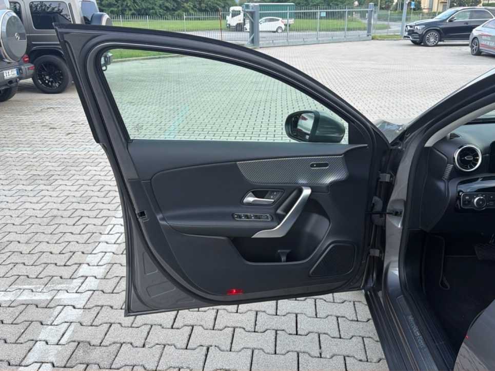 A 180 d Progressive Advanced auto - Certified