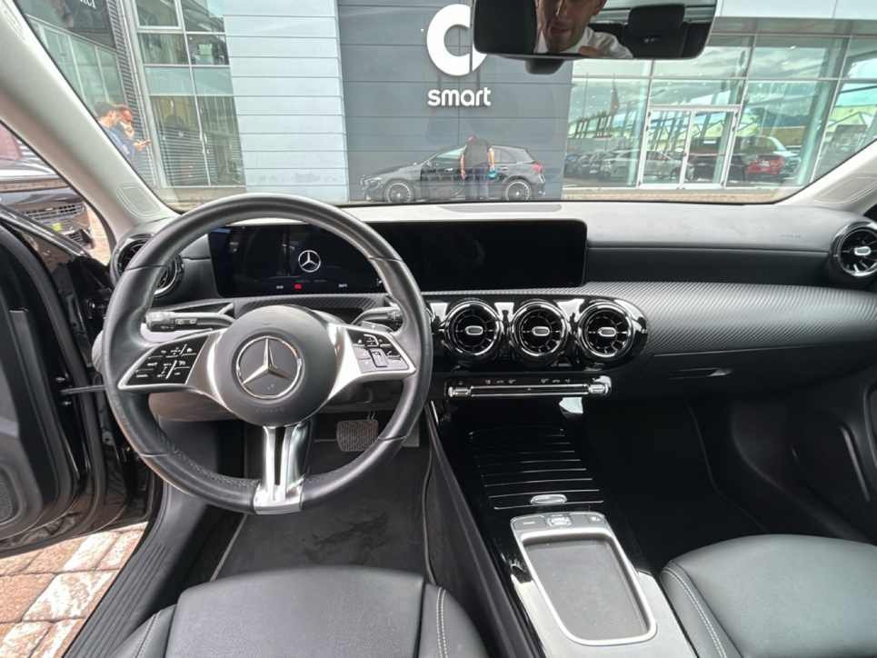 A 180 d Advanced auto - Certified