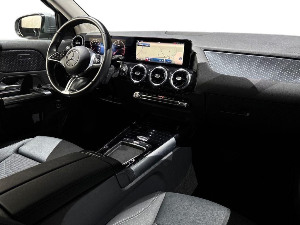 GLA 180 d Progressive Advanced auto - Certified