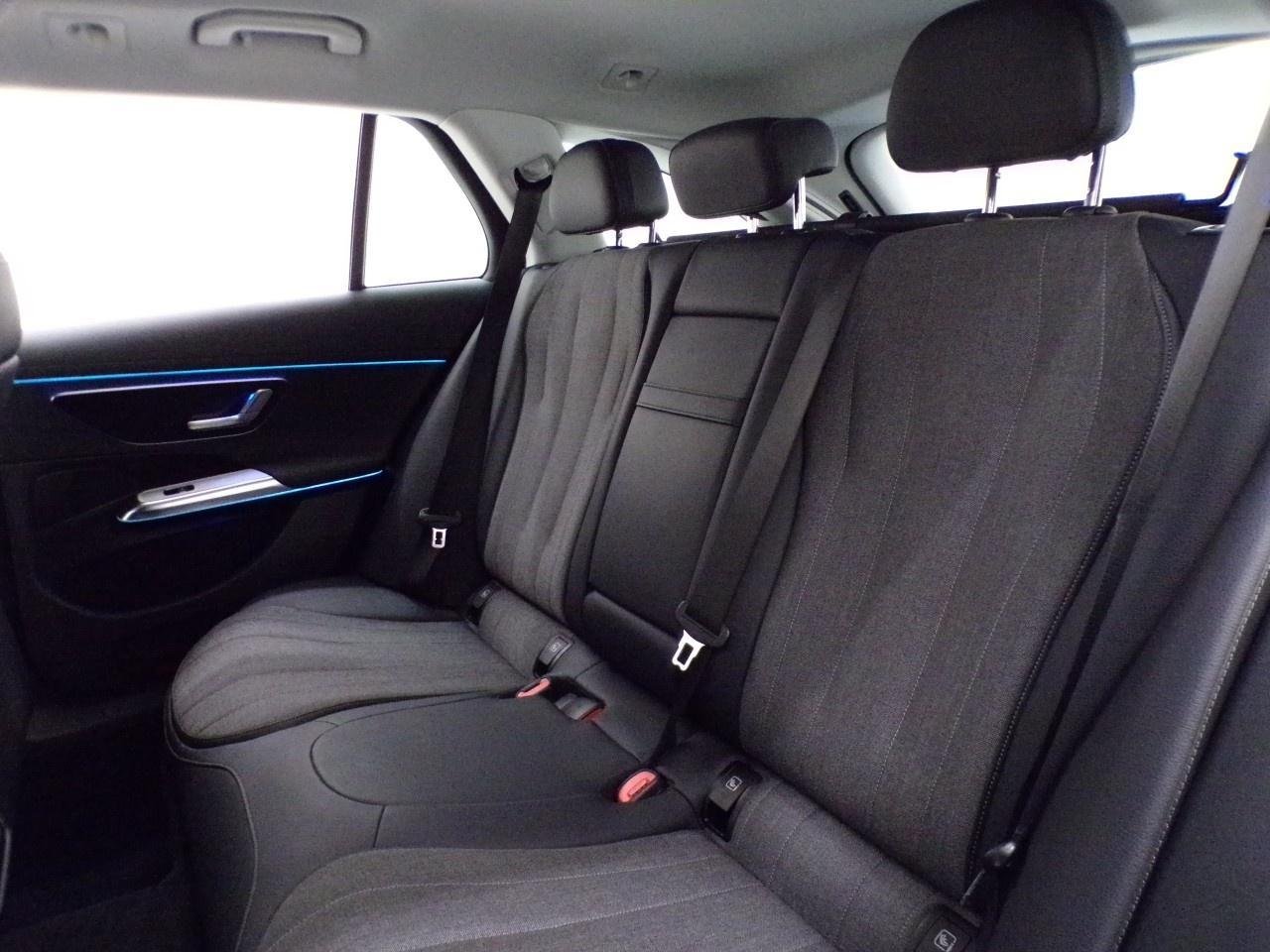 E SW 200 d Advanced auto - Certified