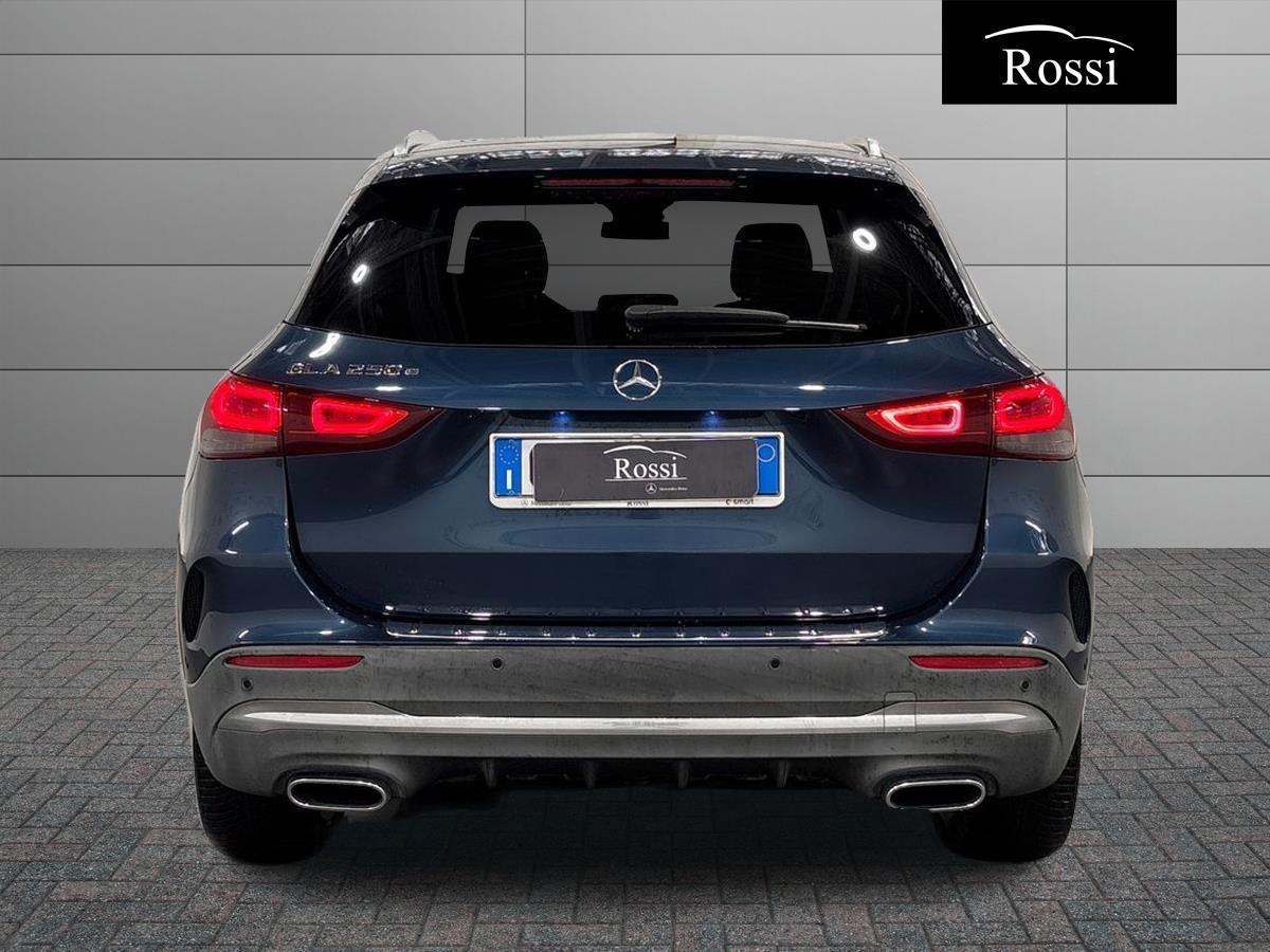 GLA 250 e phev (eq-power) Premium auto - Certified