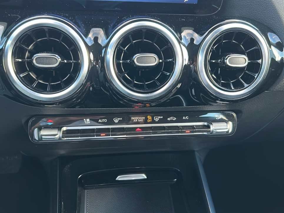 B 180 Progressive Advanced auto - Certified