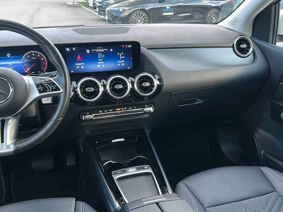 B 180 Progressive Advanced auto - Certified
