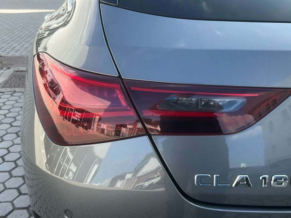CLA Shooting Brake 180 AMG Line Advanced Plus auto - Certified
