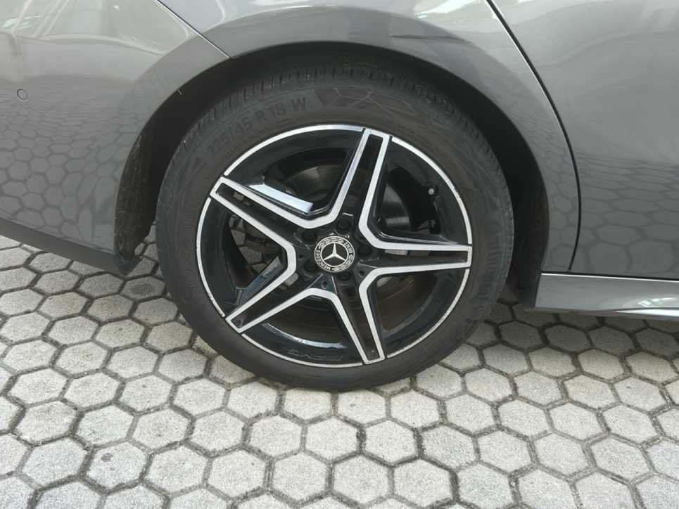 CLA Shooting Brake 180 AMG Line Advanced Plus auto - Certified