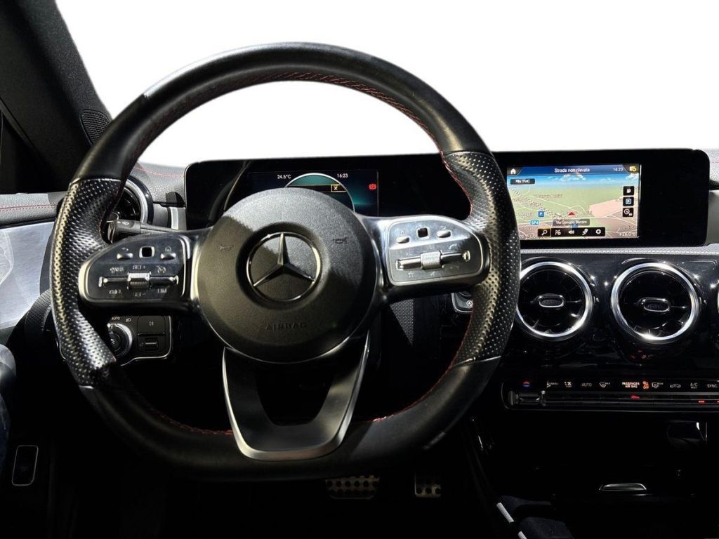 CLA Coupe 200 d Premium auto - Certified