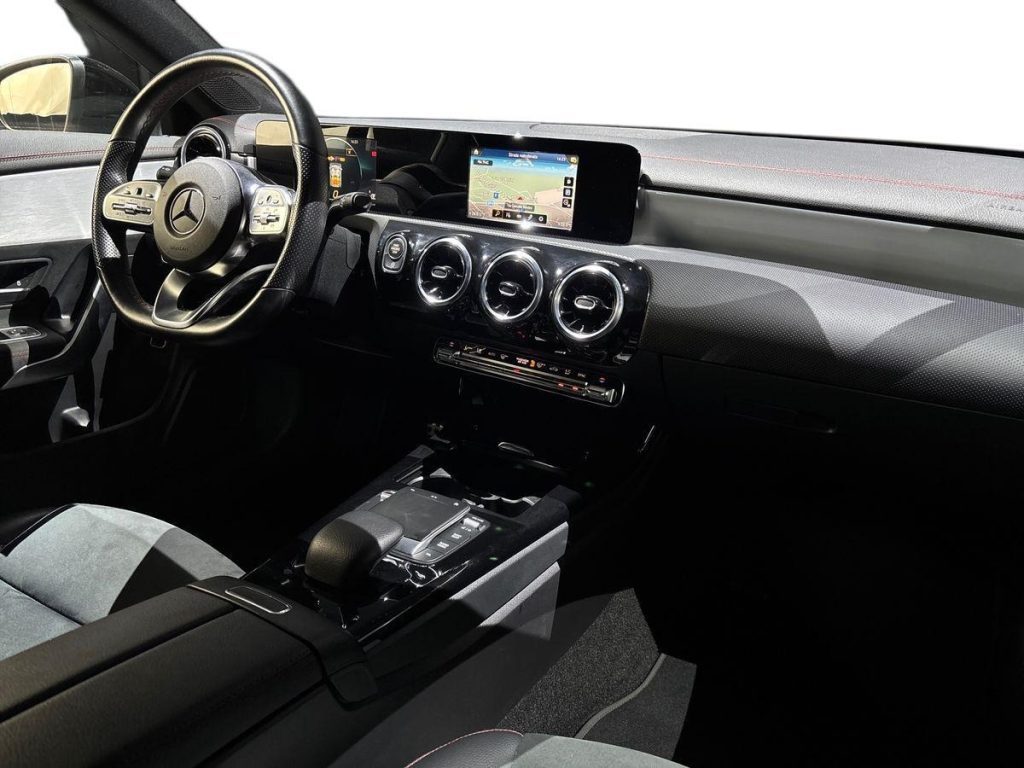 CLA Coupe 200 d Premium auto - Certified