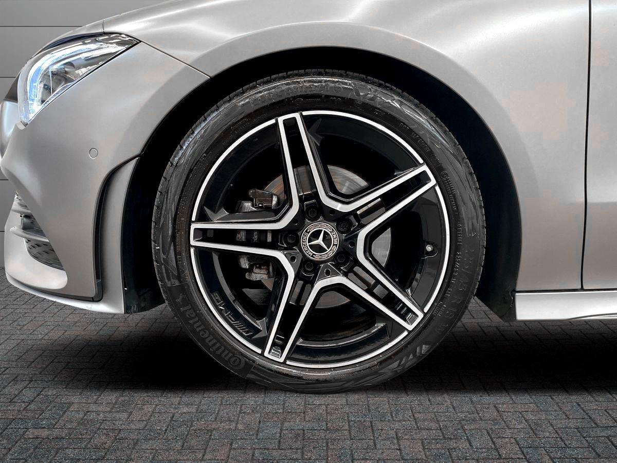 CLA Shooting Brake 180 d Premium auto - Certified