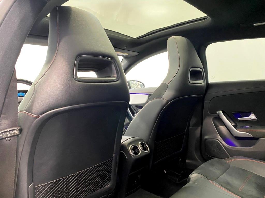 CLA Shooting Brake 180 d Premium auto - Certified