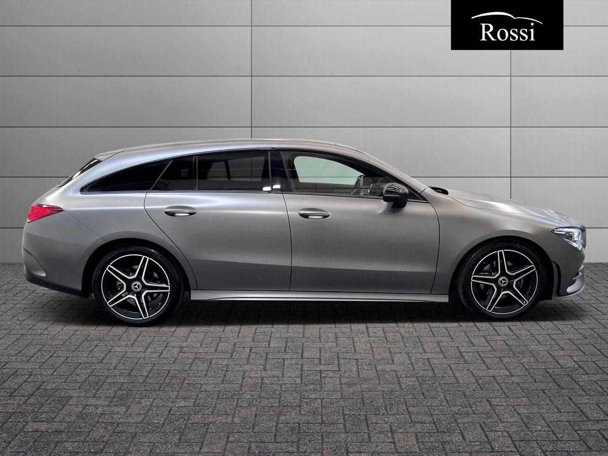 CLA Shooting Brake 180 d Premium auto - Certified