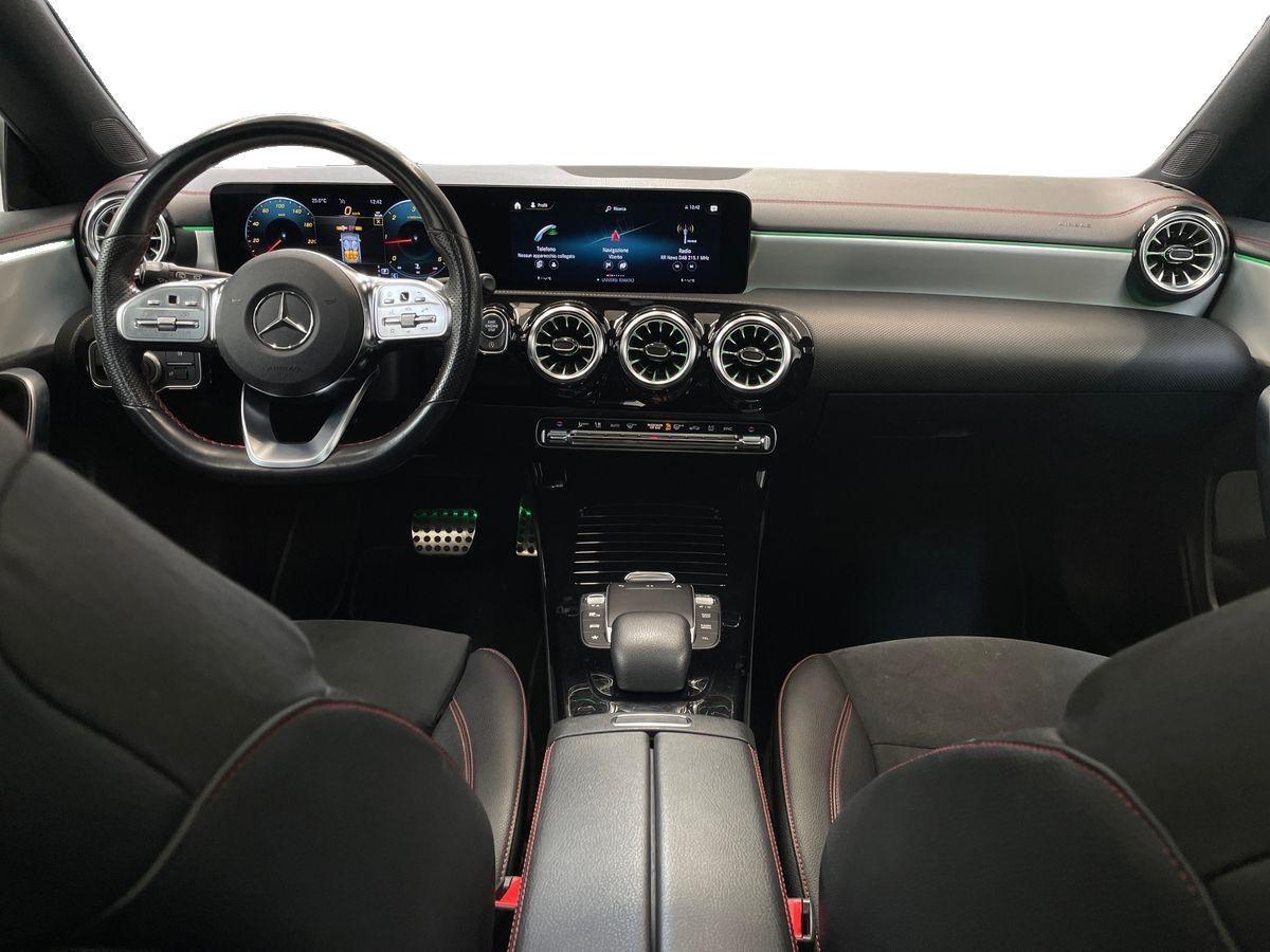 CLA Shooting Brake 180 d Premium auto - Certified