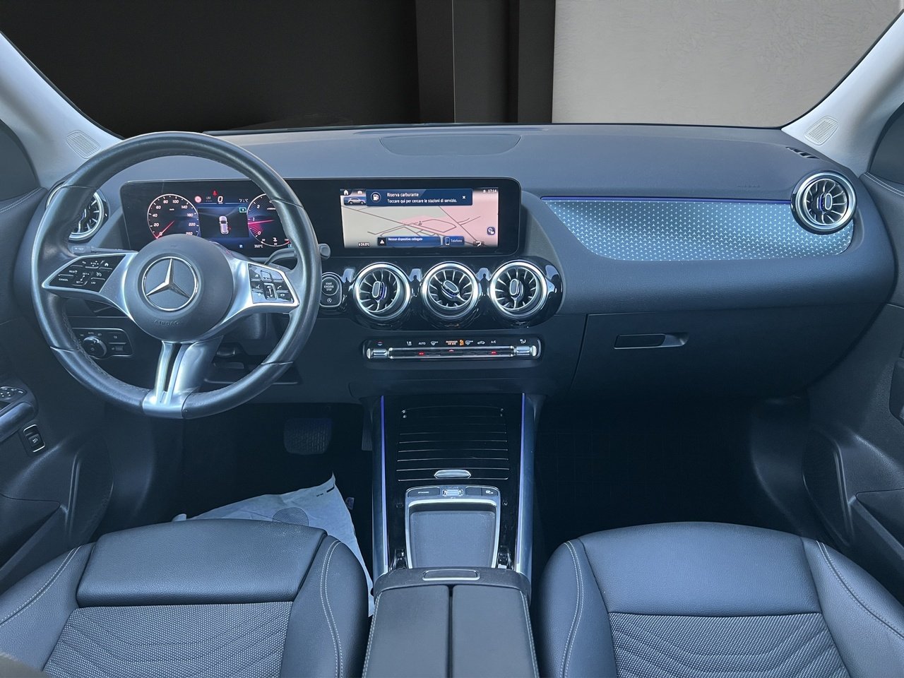 GLA 200 d Progressive Advanced Plus auto - Certified