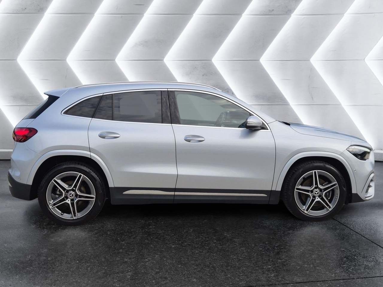 GLA 180 d AMG Line Advanced Plus auto - Certified