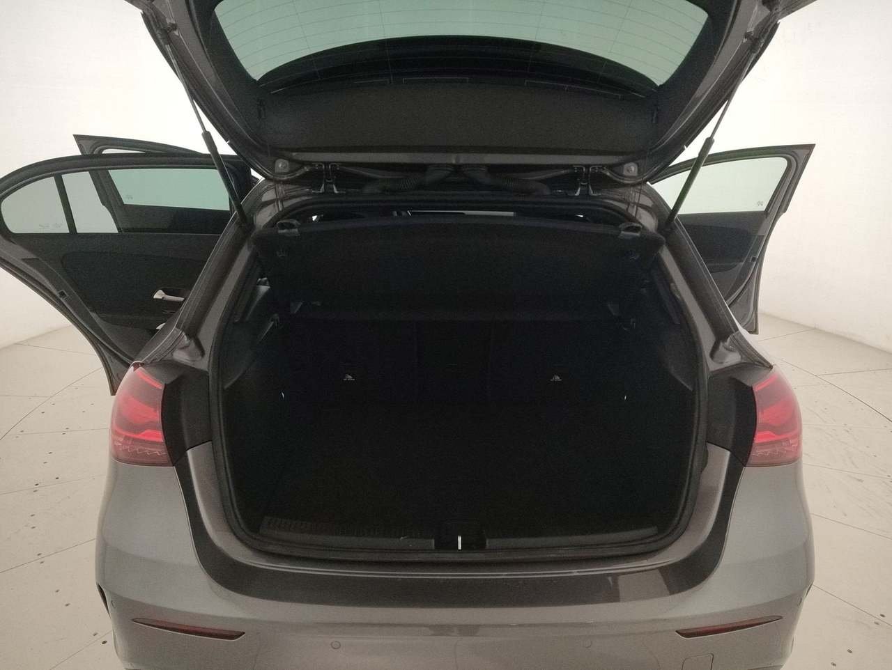 A 180 d AMG Line Premium auto - Certified