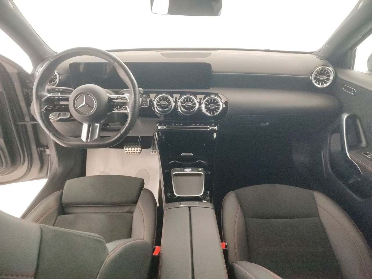 A 180 d AMG Line Premium auto - Certified