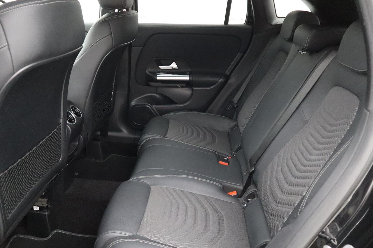 GLA 180 d Progressive Advanced Plus auto - Certified