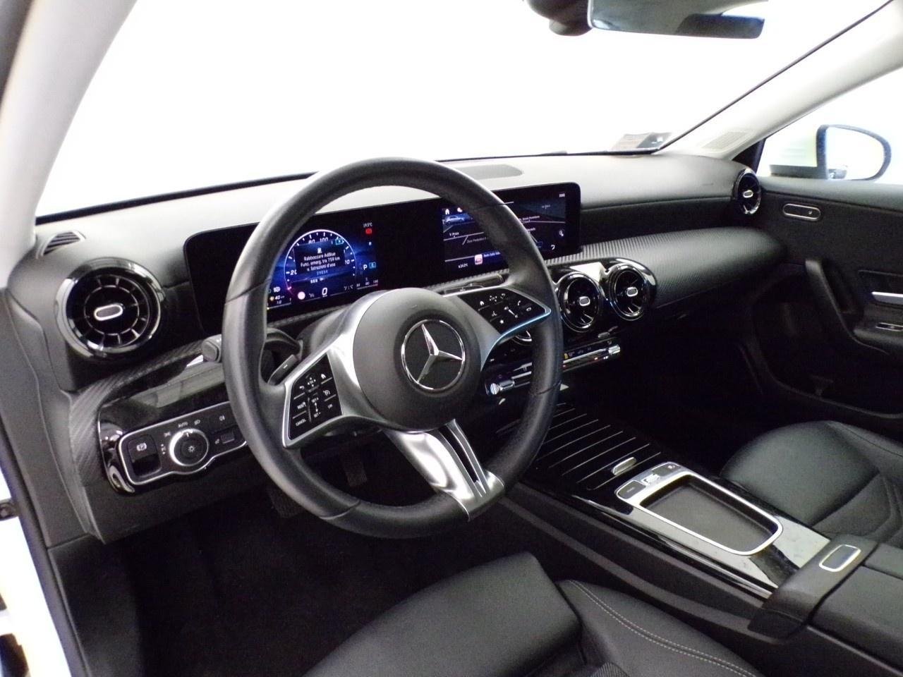 A 180 d Advanced auto - Certified