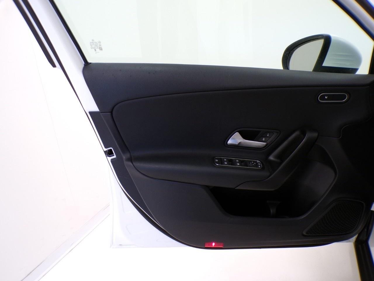 A 180 d Advanced auto - Certified
