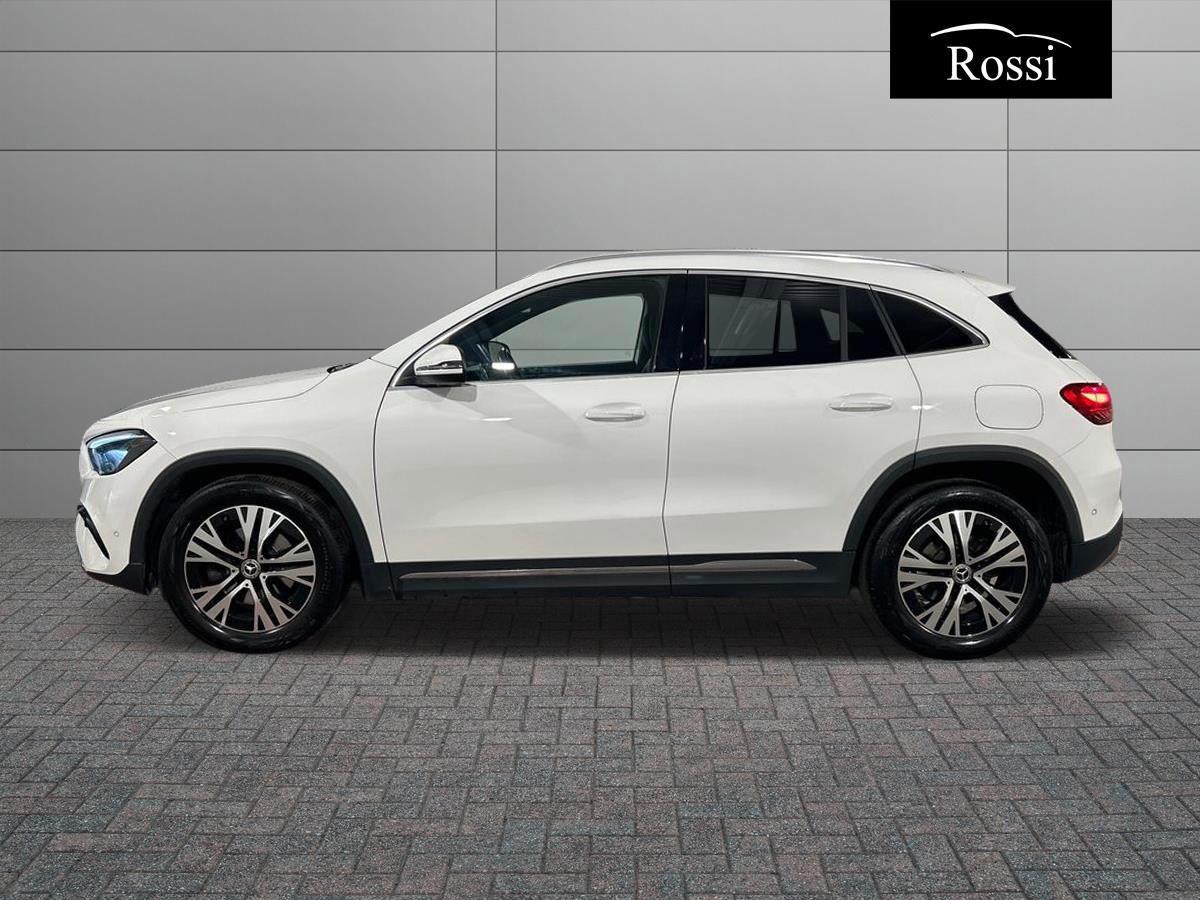 GLA 180 d Progressive Advanced auto - Certified