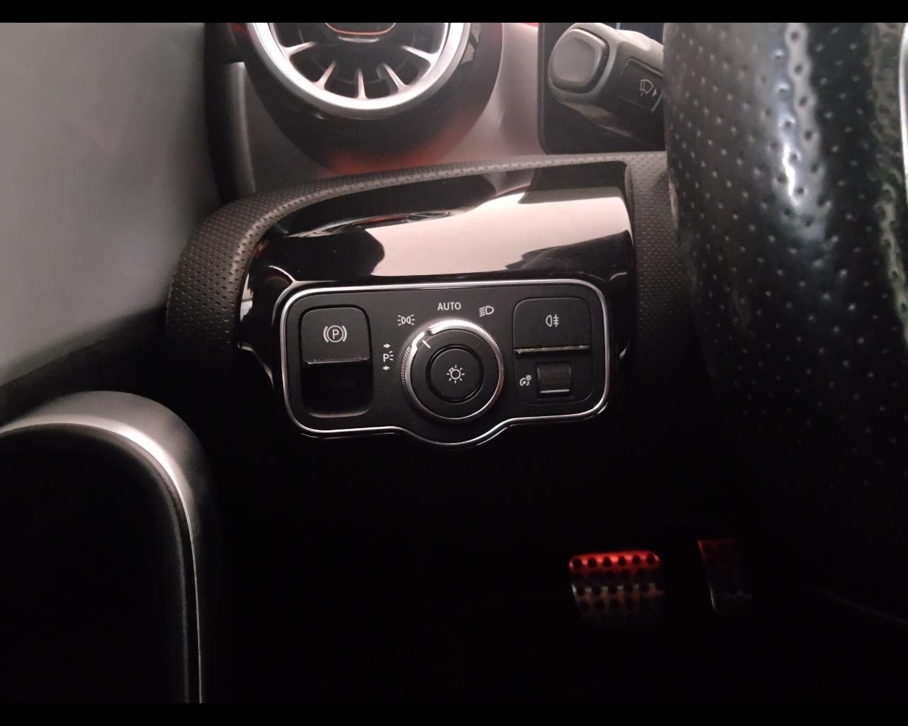 A 180 d Premium Night edition Plus auto - Certified