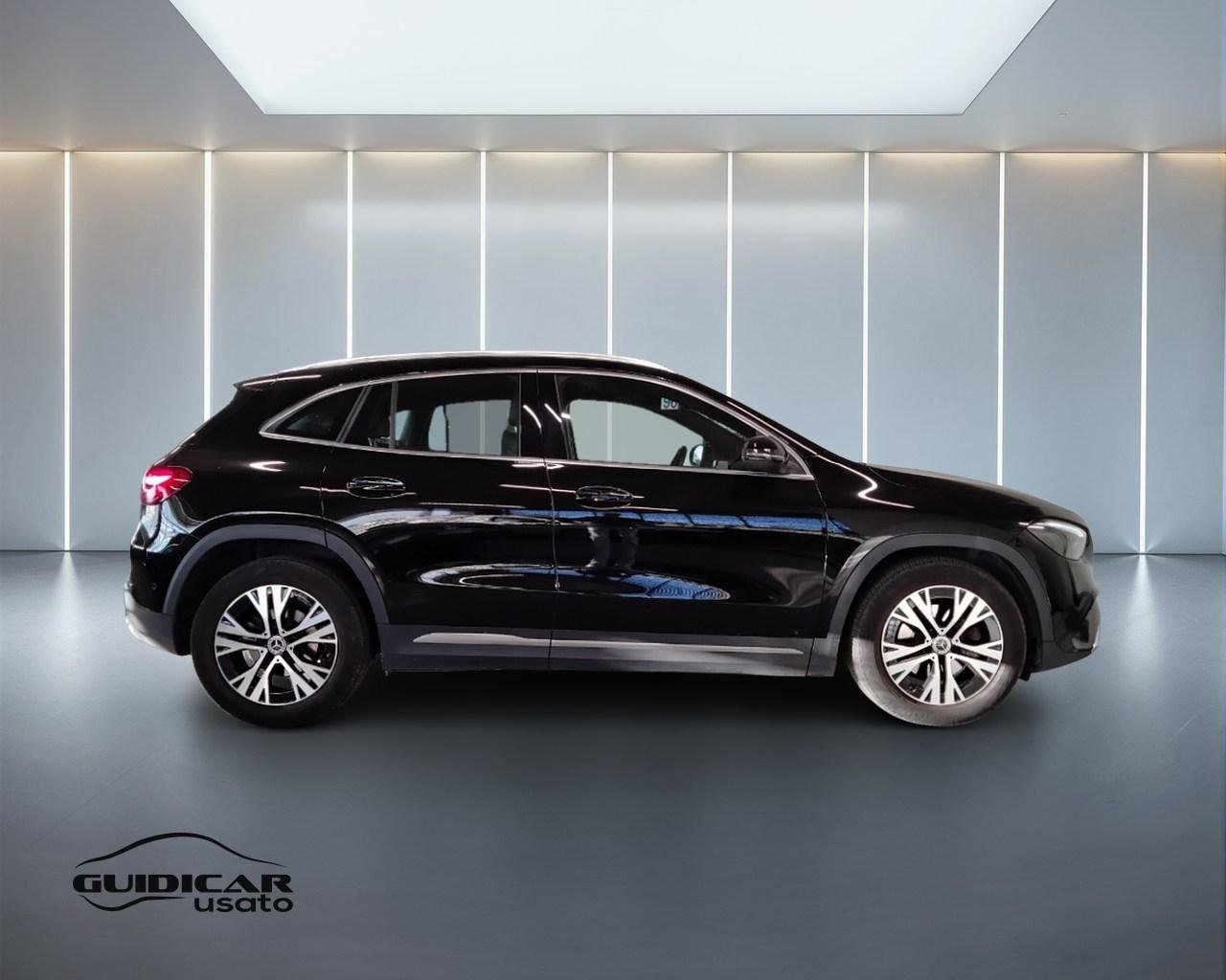GLA 180 Progressive Advanced auto - Certified
