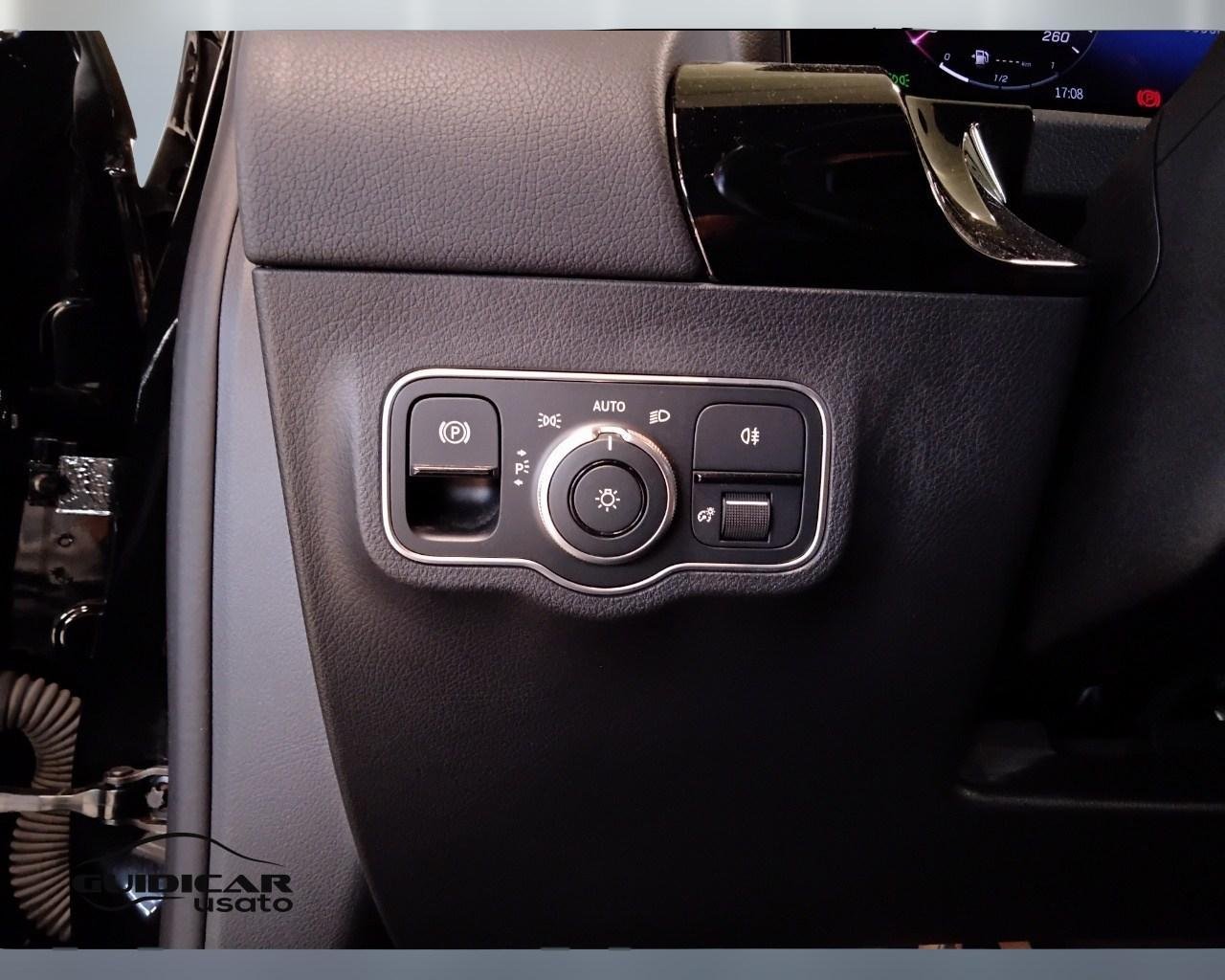 GLA 180 Progressive Advanced auto - Certified