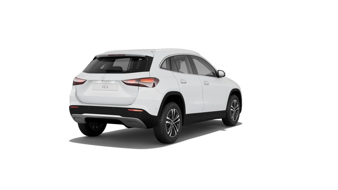 GLA 180 Advanced auto - Certified