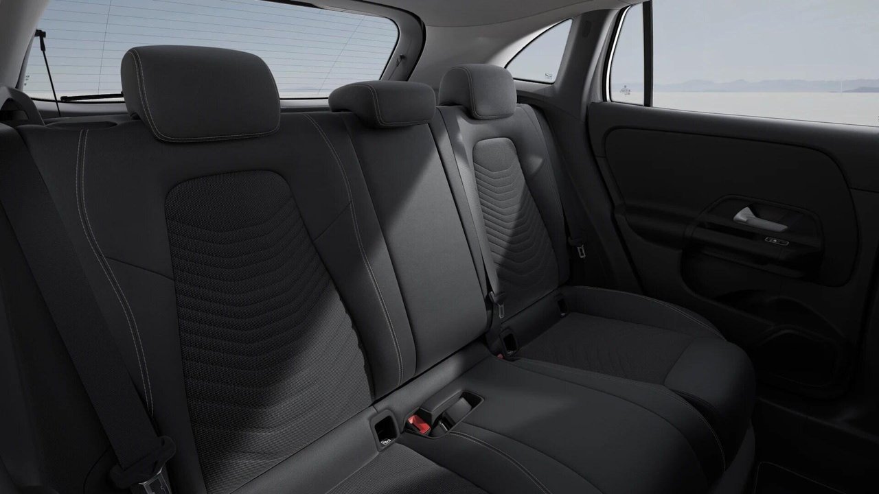 GLA 180 Advanced auto - Certified